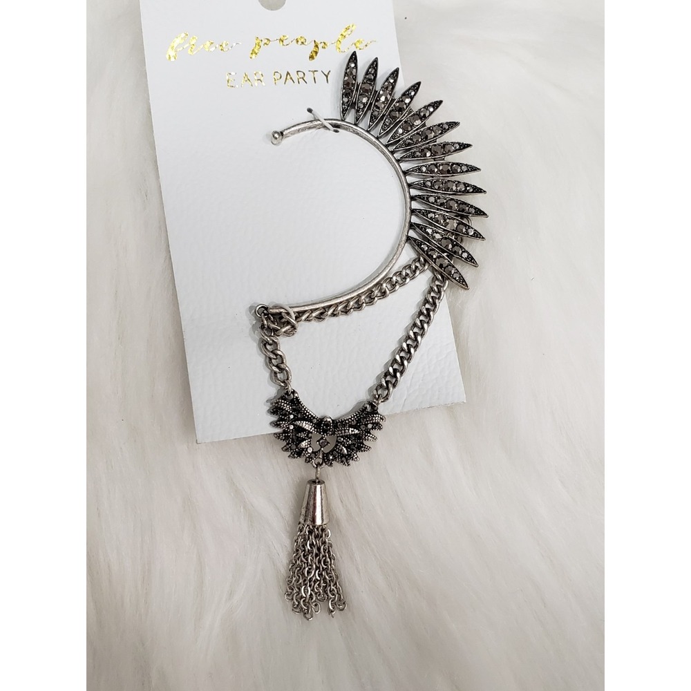 Free People Chain Fringe Cartilage Ear Cuff Dangle Earring Steampunk Punk Gothic